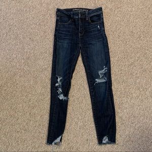 American Eagle Hi-Rise Ripped Jegging